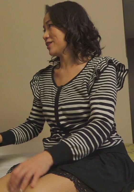 大阪の熟女が東京で逆ナン！「お金とかいらないから！」欲情を隠さない年上のオンナ