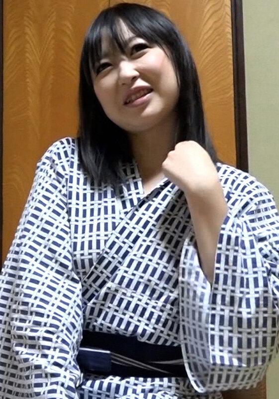 群馬のセレブ奥様と温泉不倫旅行！緊張ほぐしの電マ責めで淫乱覚醒本能丸出し潮吹き交尾！