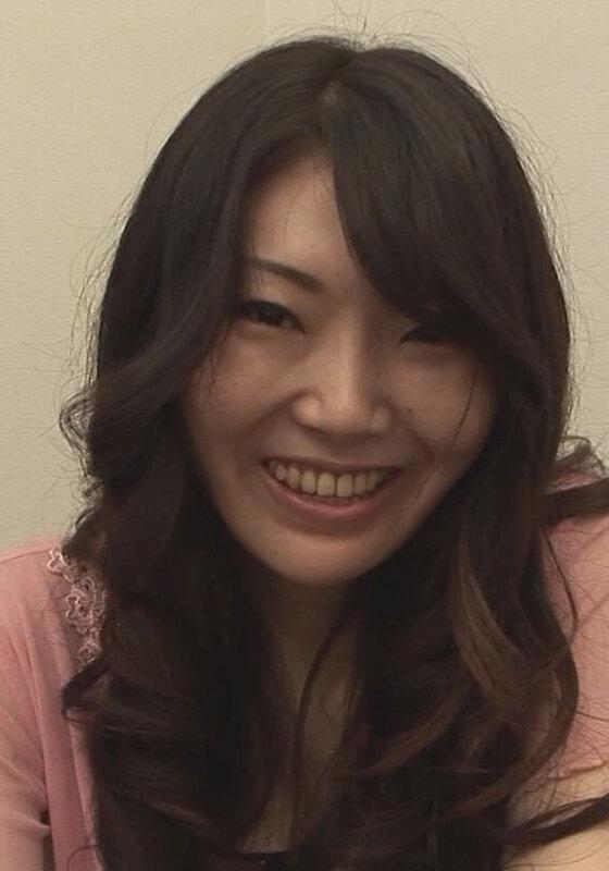 しおらしい陰キャ系奥様はエッチが好きなのに旦那に言えずセックスレスで欲求不満！そんな不満を解消させるべく今日は楽しんで帰りましょ！潮吹きイカせからの中出しSEXで欲求不満解消！