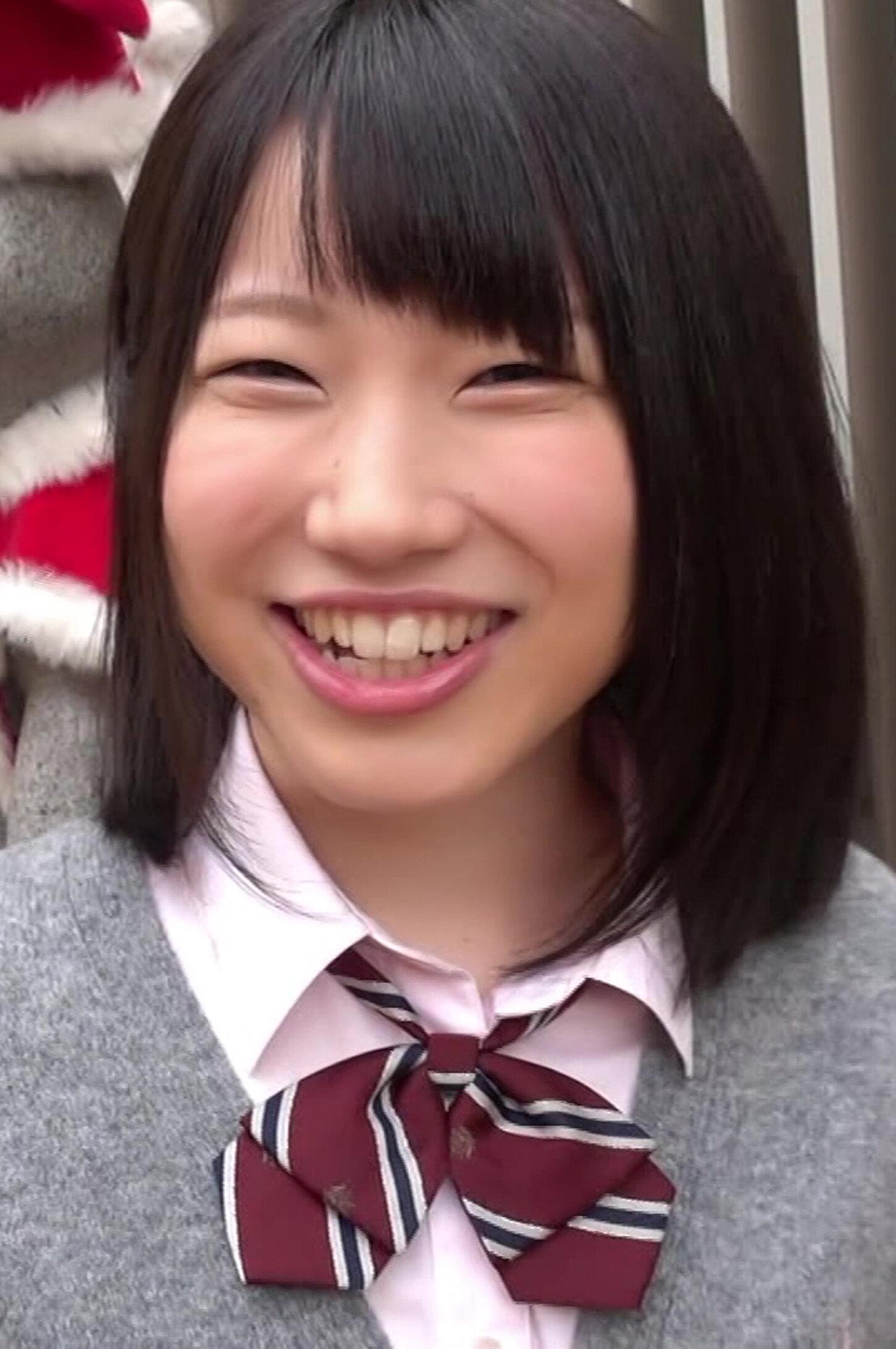 元気な笑顔の女の子の彼氏にしか見せない裏の顔