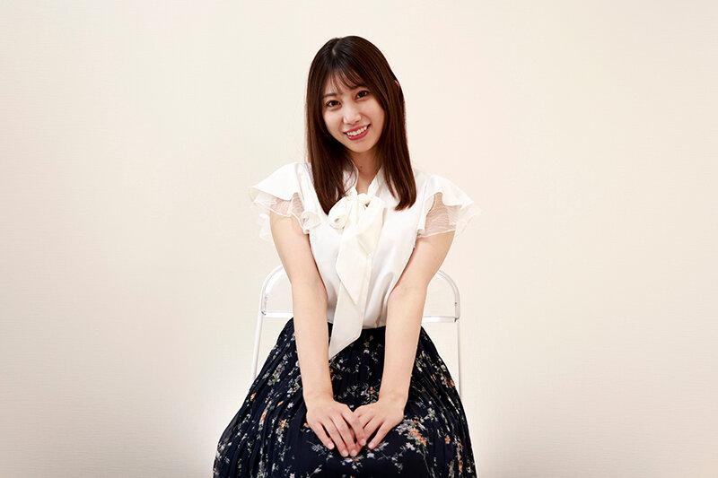 おっとり性格の塾講師 脱いだらエロすぎBODY チンポの相性抜群でガチイキ 春乃るる サンプル画像 1