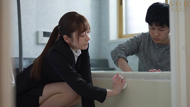 10年ぶり姉弟風呂。勃起を抑えきれなかった童貞弟と姉は毎日SEXしている。青空ひかり サンプル画像 15