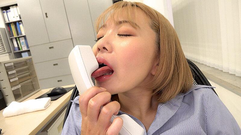 バレたらマズイ状況でこっそり吐息を漏らす 働くオンナの足腰ガクブル角オナニー サンプル画像 6