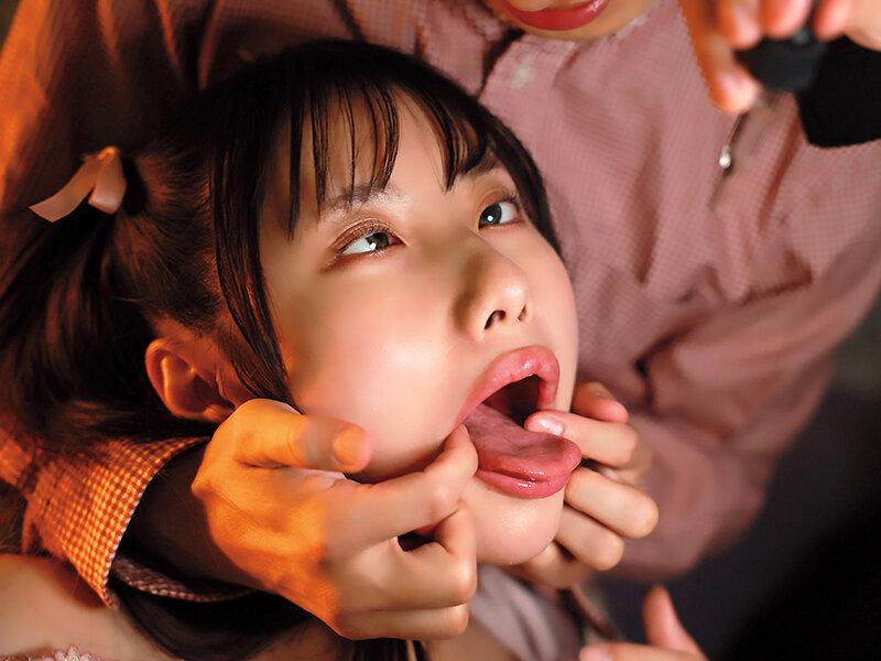 怪しいBARに連れられた新人アイドルが紫煙吸い込み媚薬ガンギマリ状態 抵抗してもVIPルーム外に声は届かず乳揉みビックン手マンでガックガクガニ股失禁潮吹きアヘ顔が戻らなくなるまで何度もイキ狂ったキメセク乱パ会 松井日奈子 サンプル画像 10