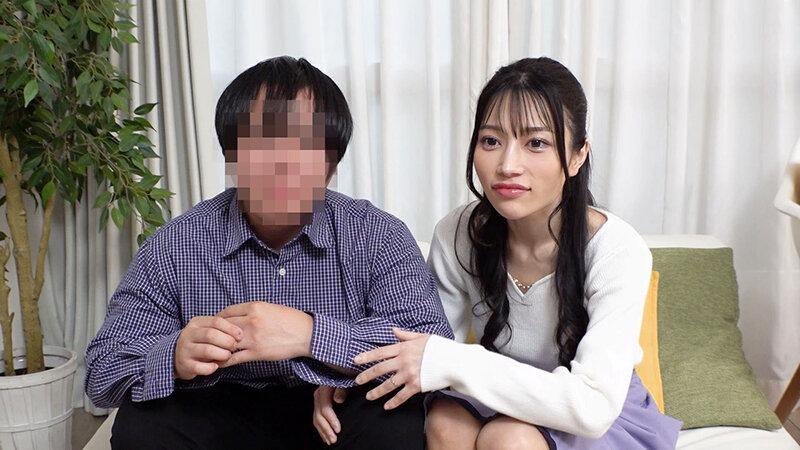 素人参加型バラエティ観察モニタリング 愛する夫の目の前で自慢の爆乳を揉みほぐされ秒で感じまくって他人男に寝取られた妻 サンプル画像 11