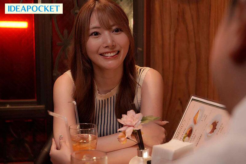 マッチングアプリで会った女性は息子が通う保育園の美人先生…毎朝父親として顔を合わすのに夜は男として中出し不倫する背徳関係 西宮ゆめ サンプル画像 3