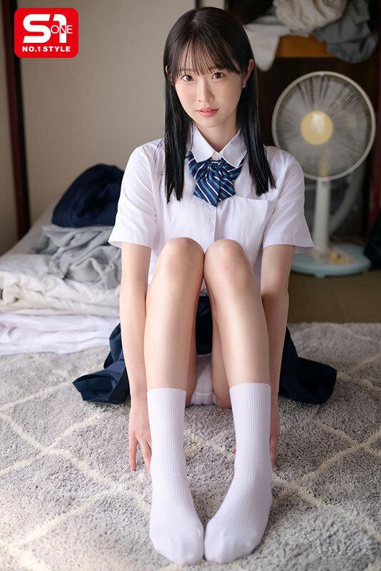 親戚おじさんの家に預けられた10代の私は気持ち悪いと思いながらカラダを舐められハメられていました。 白上咲花 サンプル画像 1